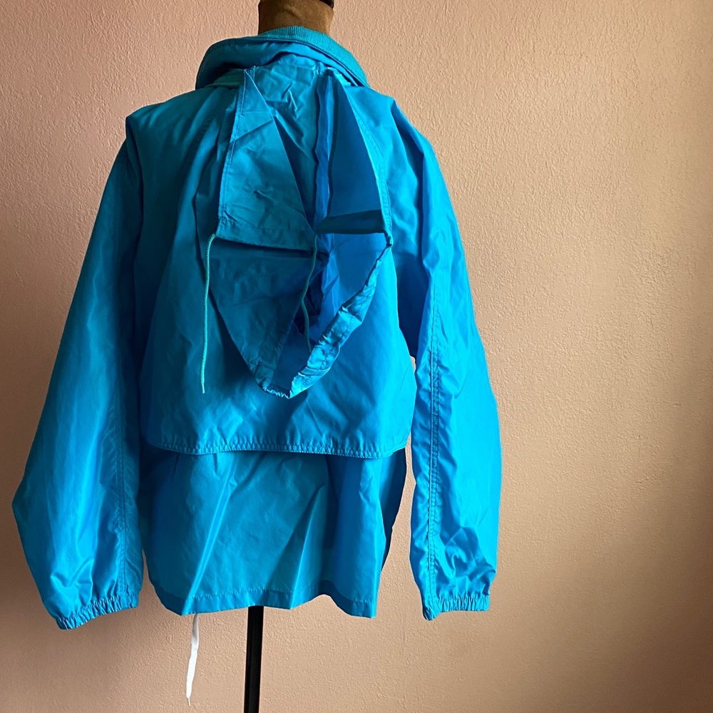 Eddie Bauer Women's Bright Blue Raincoat - Picture 3 of 8